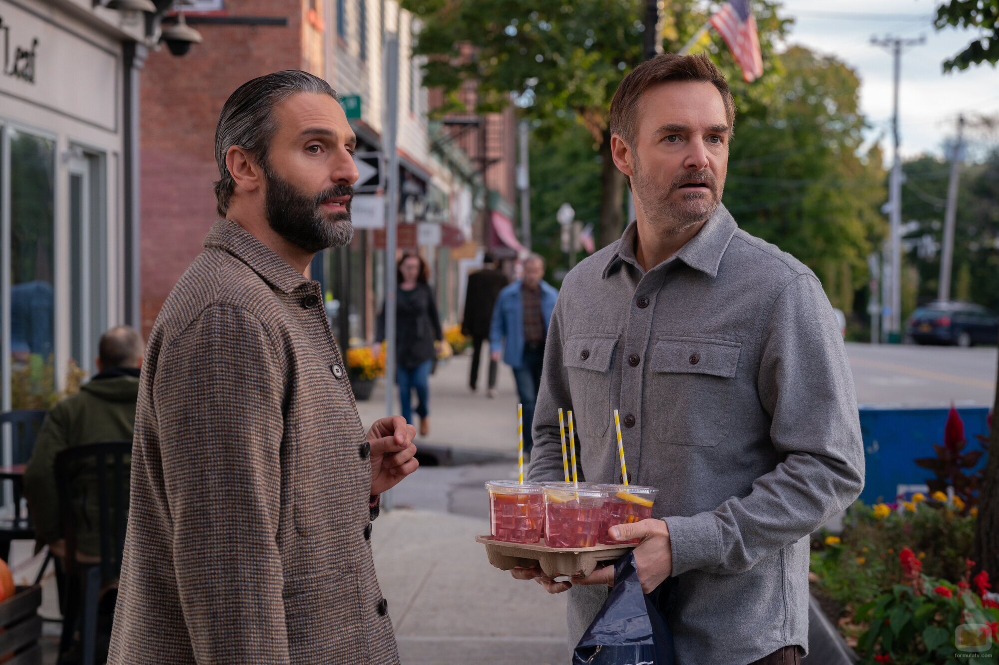 Will Forte y Marco Calvani en la temporada 1 y el capítulo 05 de 'Las cuatro estaciones'