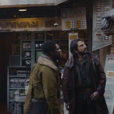 Diego Luna en el 1x01 de 'Andor'