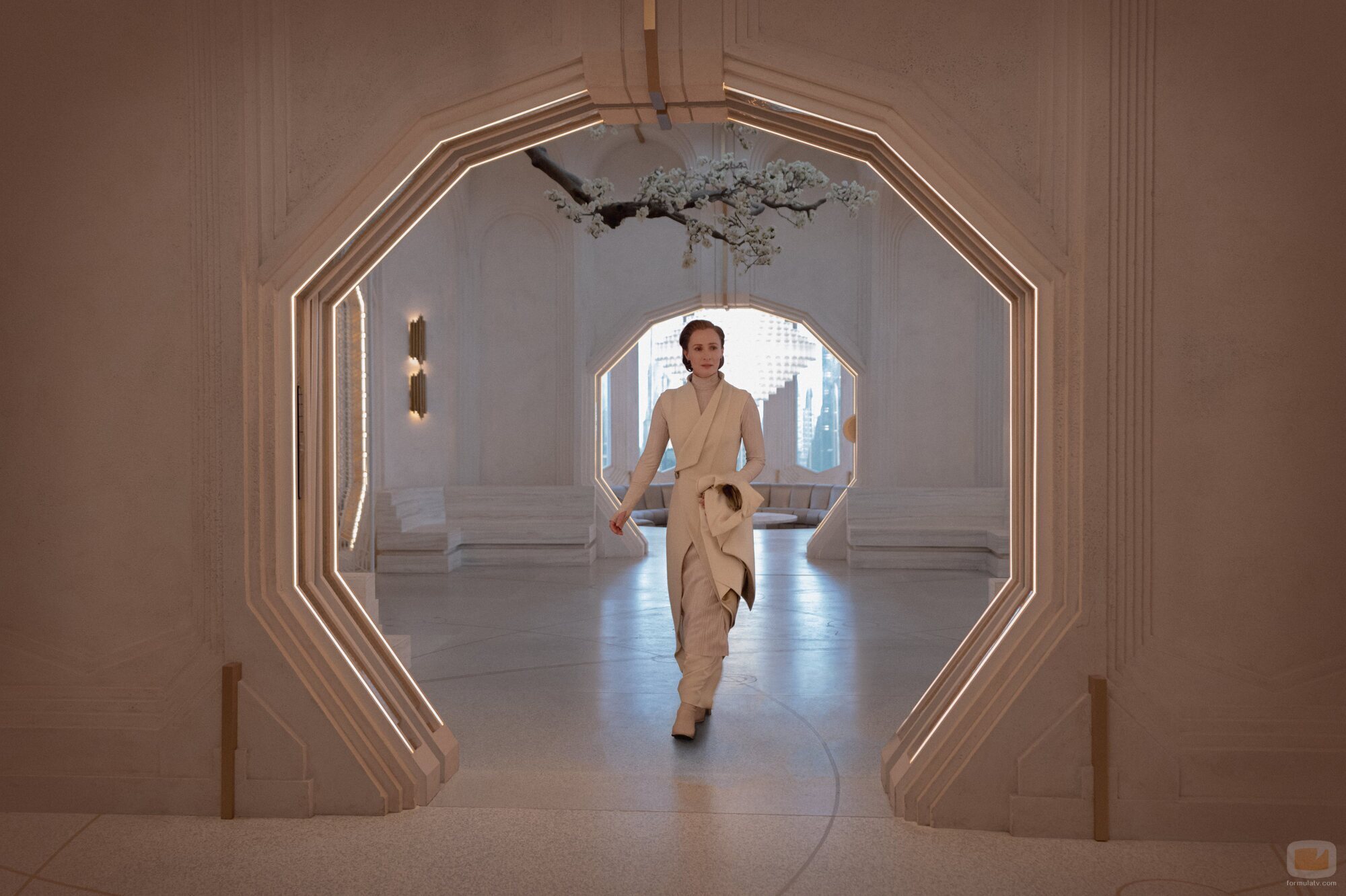 Genevieve O'Reilly en 1x04 'Aldhani' de 'Andor'