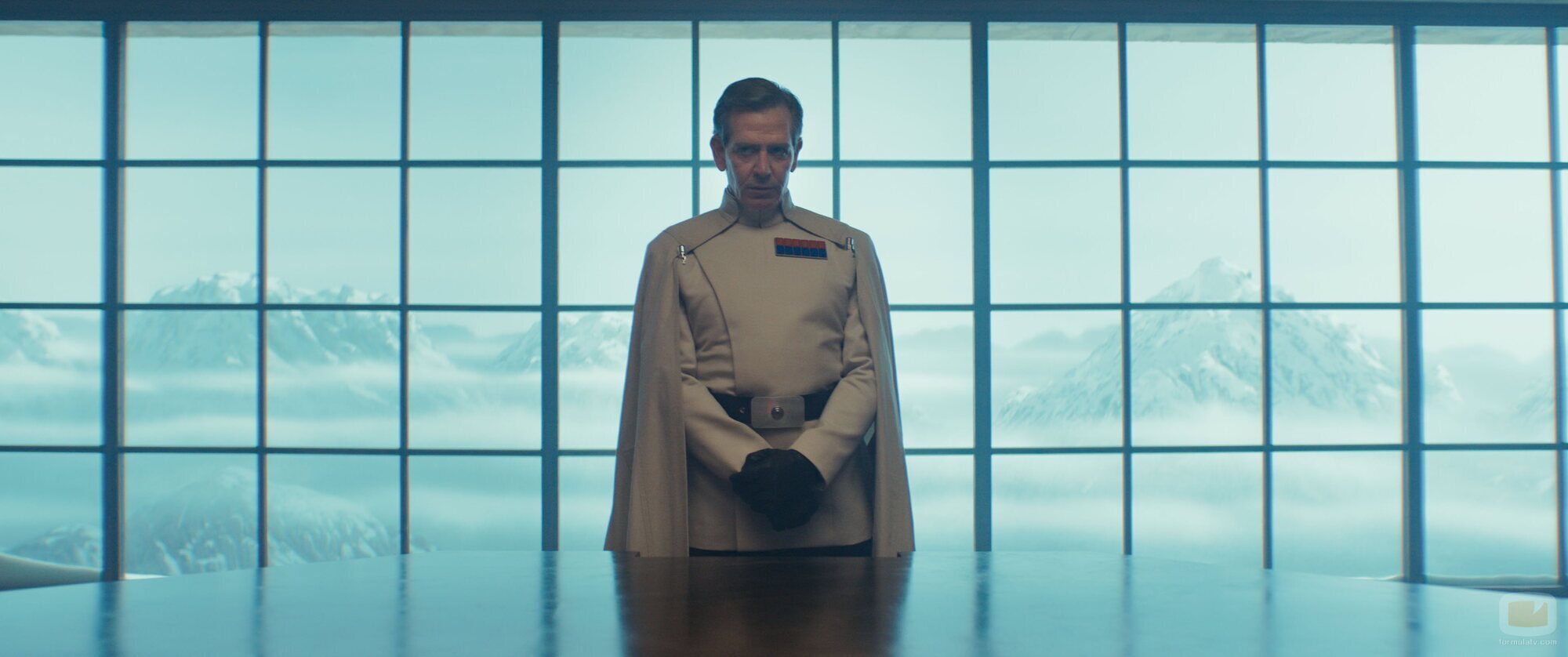 Ben Mendelsohn en el 'Un año después' de 'Star Wars: Andor'