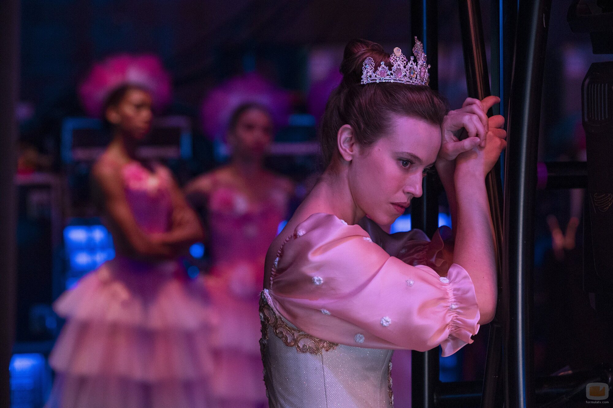 Lou de Laâge en 1x07 'El desliz' de 'Estrella'