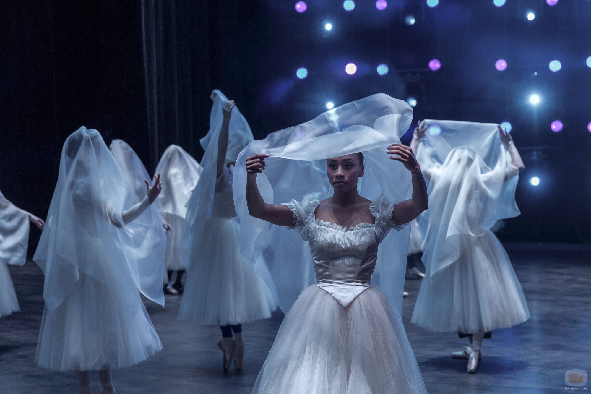 Taïs Vinolo en el 1x01 de 'Étoile'