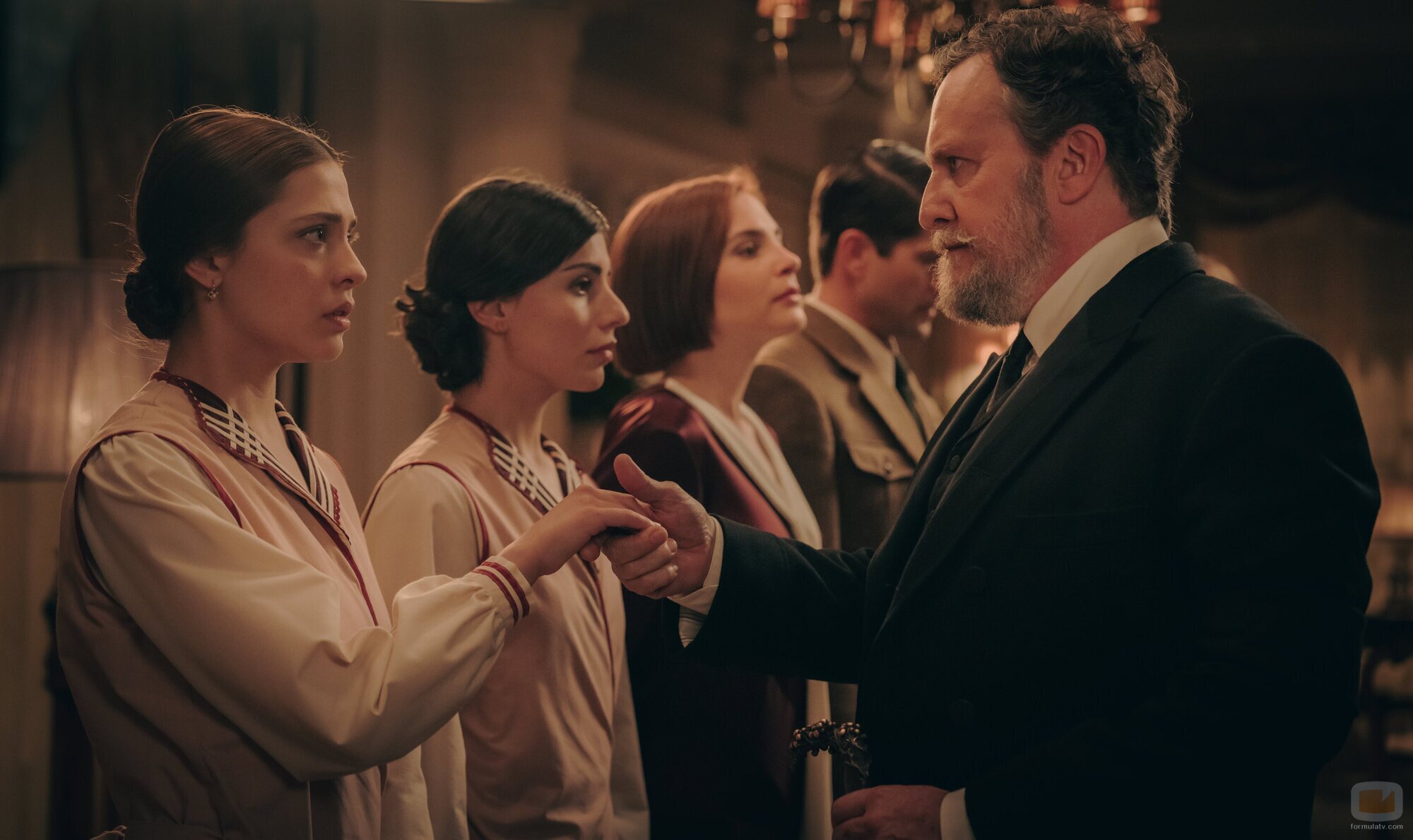 Fernando Cayo y Raquel Querol en 'Acorralados' de 'La Favorita 1922'