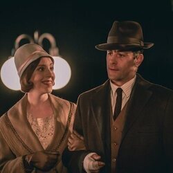 Luis Fernández 'Perla' en Capítulo 7 titulado 'Acorralados' de 'La Favorita 1922'