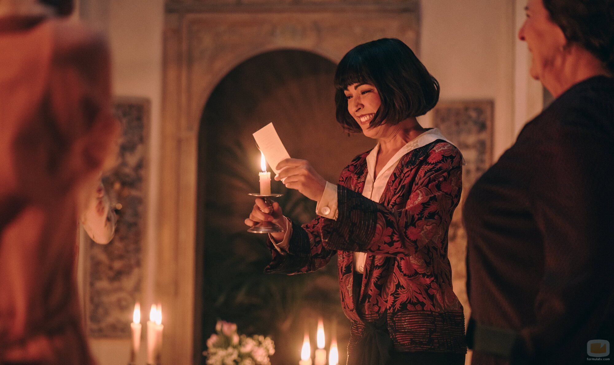 Still de Verónica Sánchez en 'Acorralados' de 'La Favorita 1922'