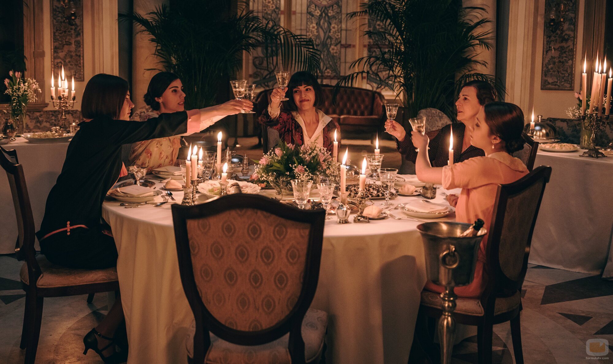 Imagen de Andrea Duro en el 1x07 de 'La Favorita 1922'