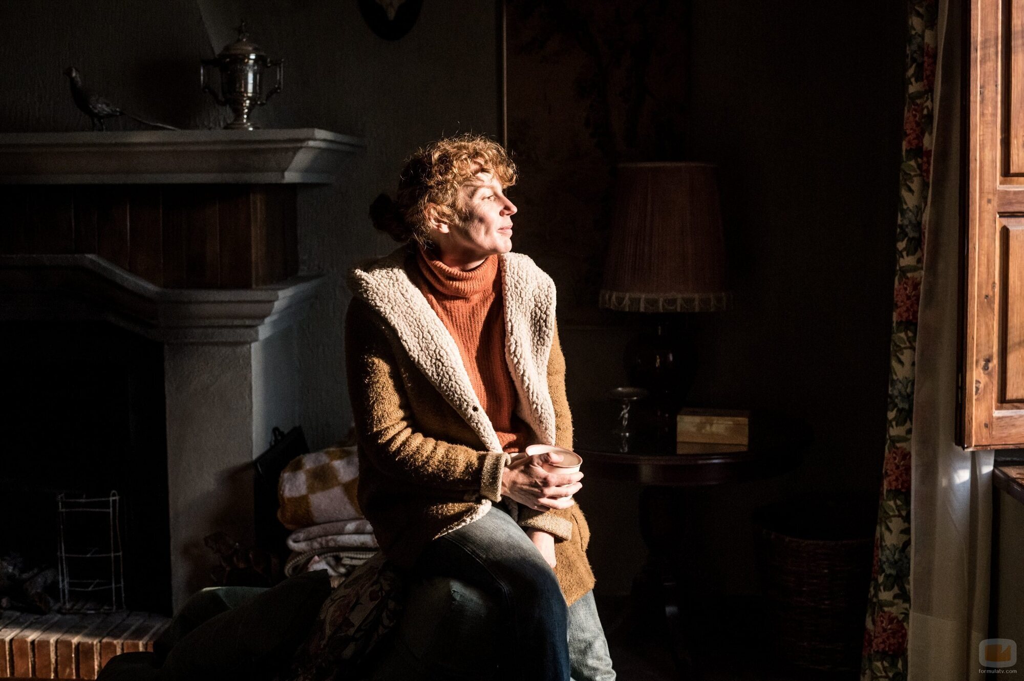 Escena de María Vázquez en 'Equilibrio' de 'Apagón'