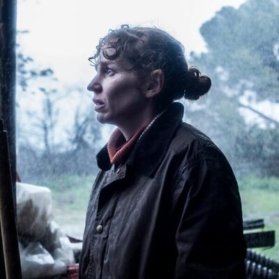 Still de María Vázquez en 1x05 titulado 'Equilibrio' de 'Apagón'