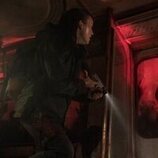 Imagen de Bella Ramsey en 2x04 'Día uno' de 'The Last of Us'