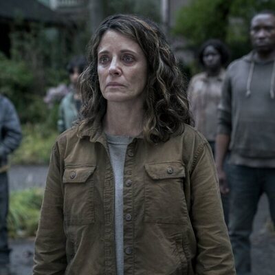 Alanna Ubach en 2x04 titulado 'Día uno' de 'The Last of Us'
