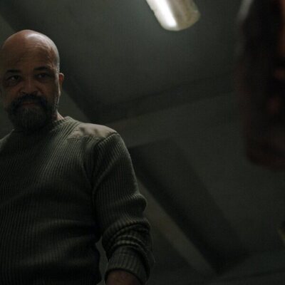 Still de Jeffrey Wright en el 2x04 de 'The Last of Us'