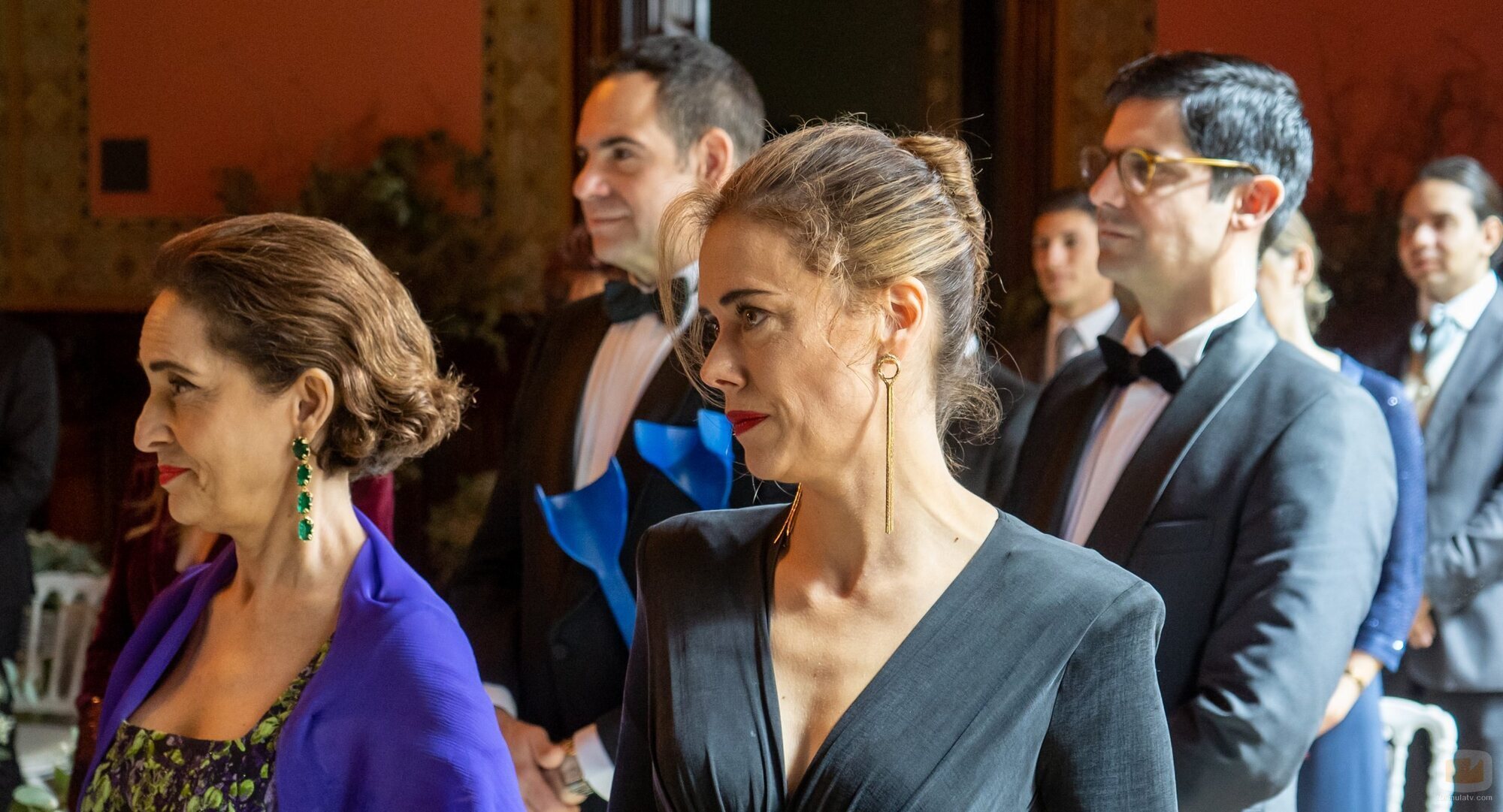 Adriana Ozores y Patricia López Arnaiz en Capítulo 6 titulado 'Control familiar' de 'Galgos'