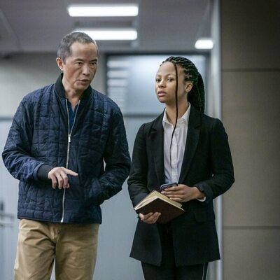 Ken Leung y Myha'la Herrold en Capítulo 5 titulado 'Comportamiento Aprendido' de 'Industry'