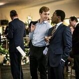 Harry Lawtey y David Jonsson en el 1x06 de 'Industry'