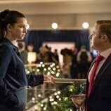 Marisa Abela y Conor MacNeill en 1x06 'Cascanueces' de 'Industry'