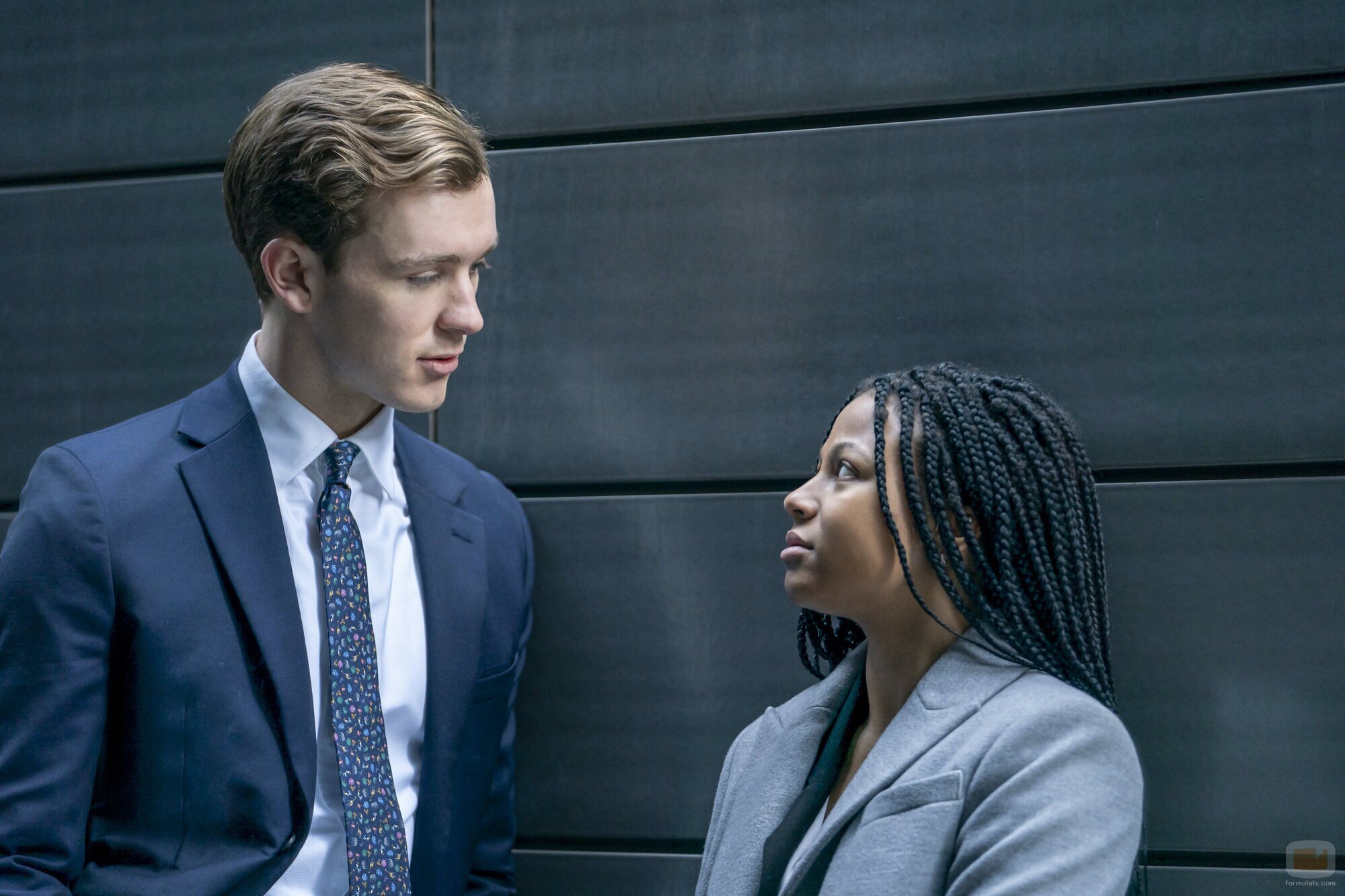 Harry Lawtey y Myha'la Herrold en Capítulo 8 titulado 'Reducción de Fuerza' de 'Industry'