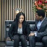 David Jonsson y Myha'la Herrold en 1x08 titulado 'Reducción de Fuerza' de 'Industry'