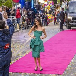 Marta López Álamo desfila en el estreno de 'La familia de la tele'