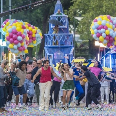 Cesc Escolà y Marta Verona en el desfile de 'La familia de la tele'