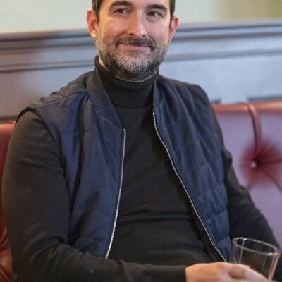 Jay Duplass en la temporada 2 y el capítulo 04 de 'Industry'