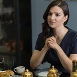 Marisa Abela en el 2x04 de 'Industry'