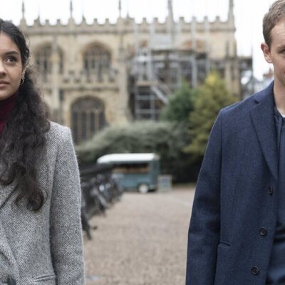Harry Lawtey y Indy Lewis en Capítulo 5 titulado 'Temporada de Cocina' de 'Industry'
