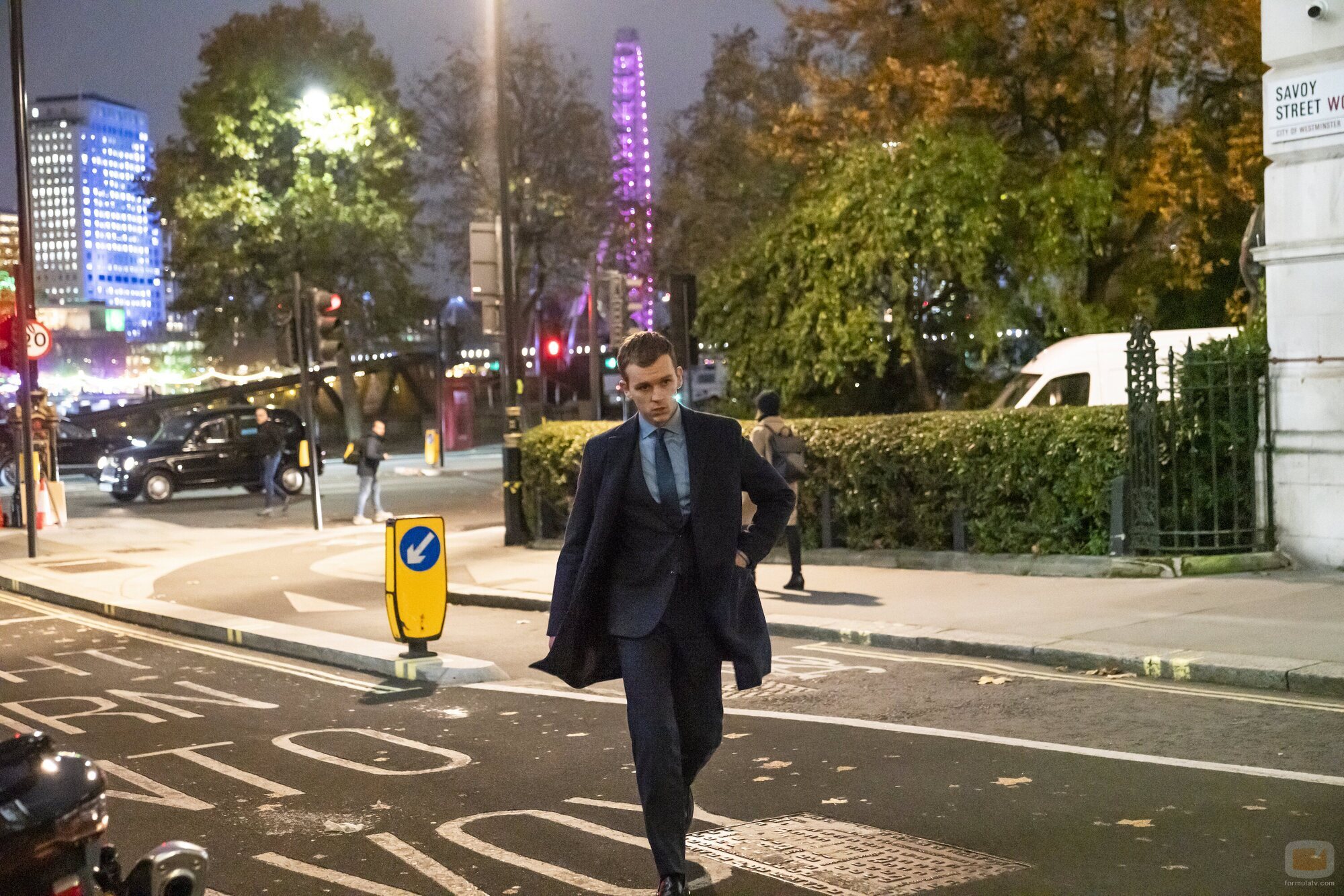 Harry Lawtey en 'El lobo solitario y su cachorro' de 'Industry'