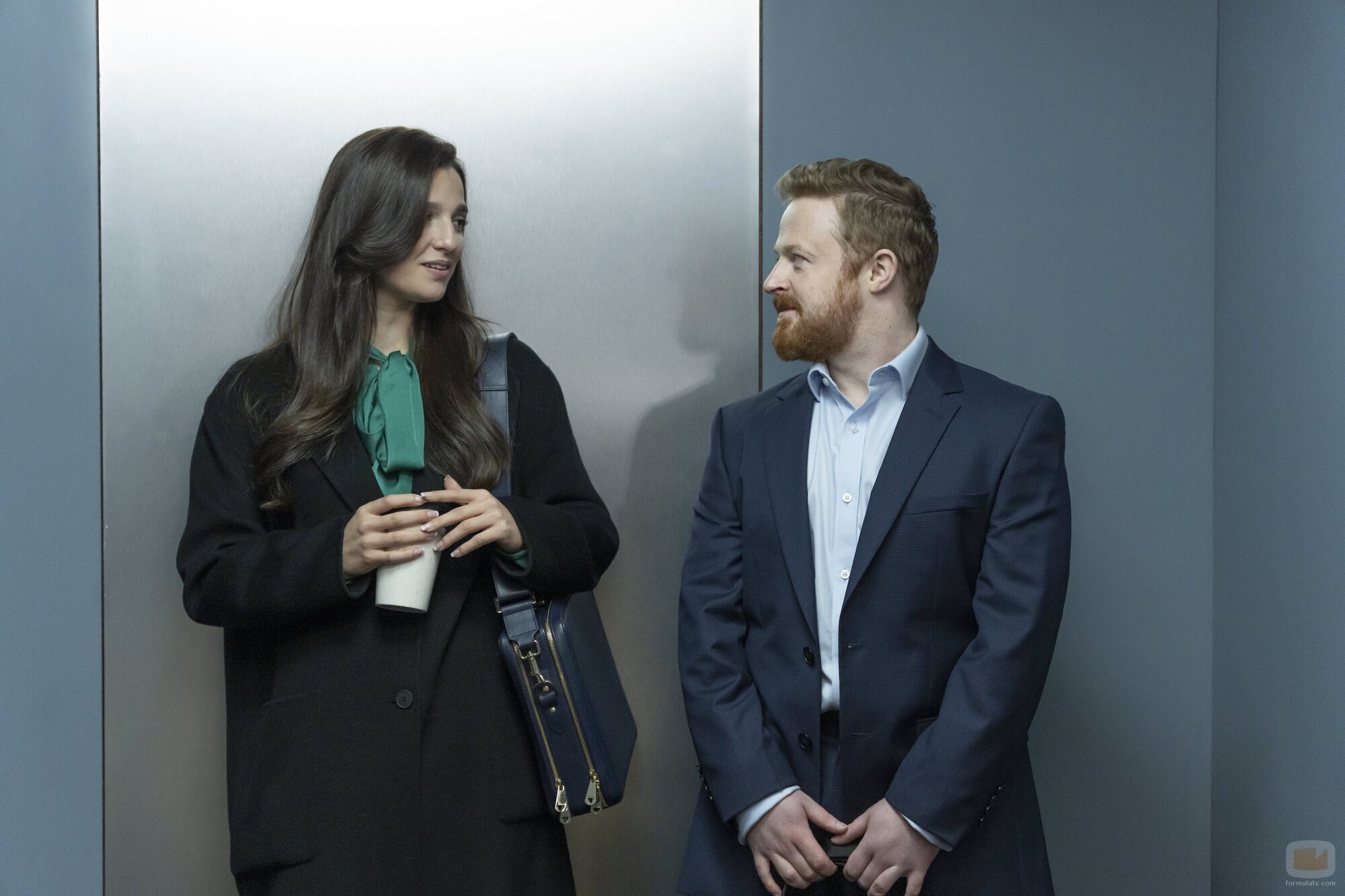 Marisa Abela y Conor MacNeill en el 2x07 de 'Industry'