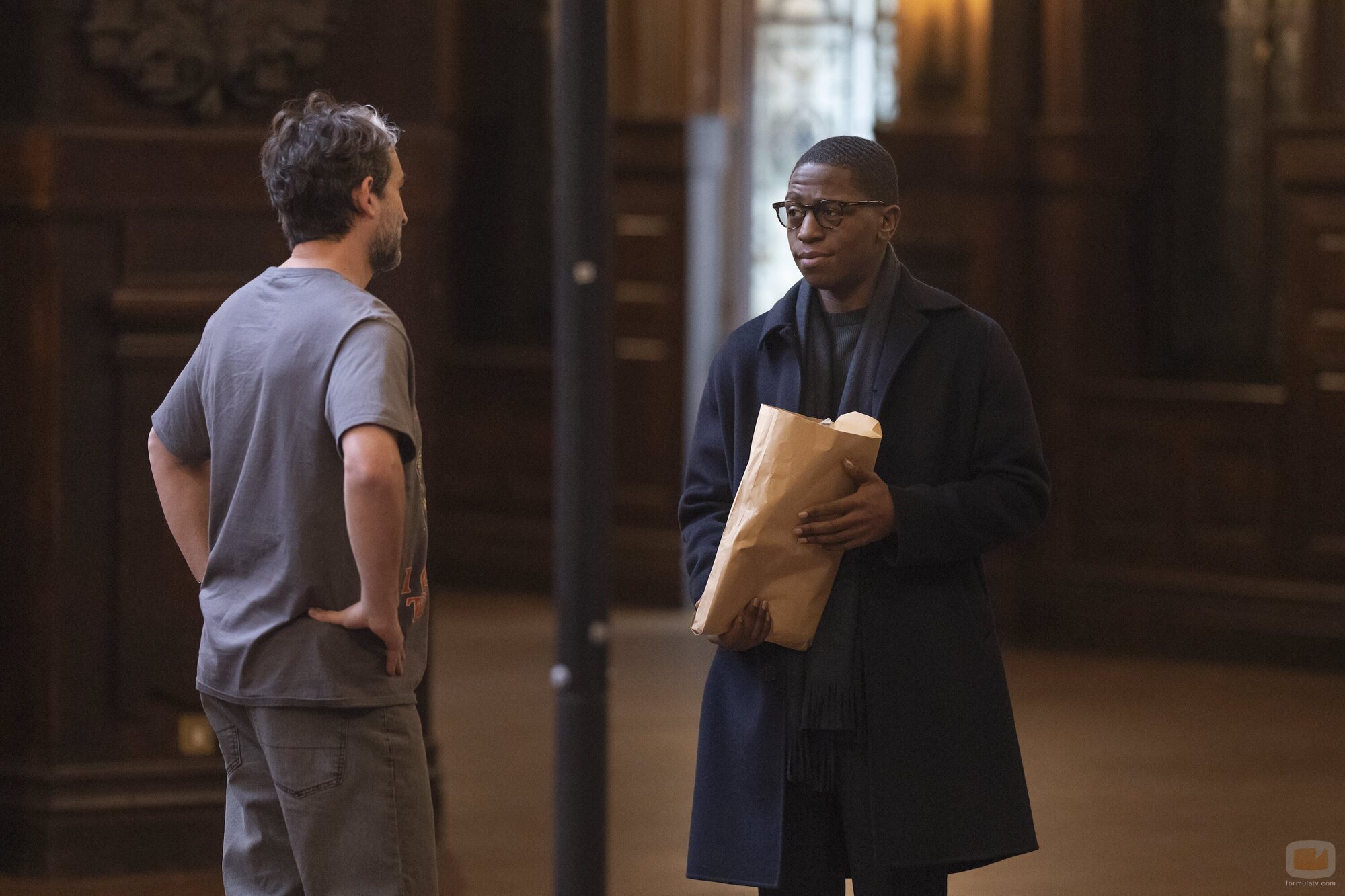 Escena de David Jonsson en 2x07 titulado 'El lobo solitario y su cachorro' de 'Industry'