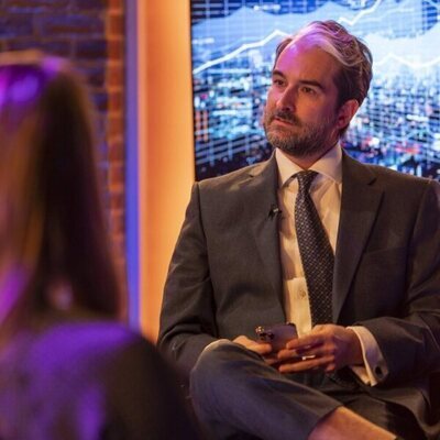 Jay Duplass en la temporada 2 y el capítulo 08 de 'Industry'