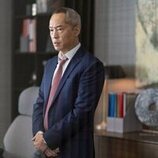 Ken Leung en 2x08 titulado 'Jerusalén' de 'Industry'