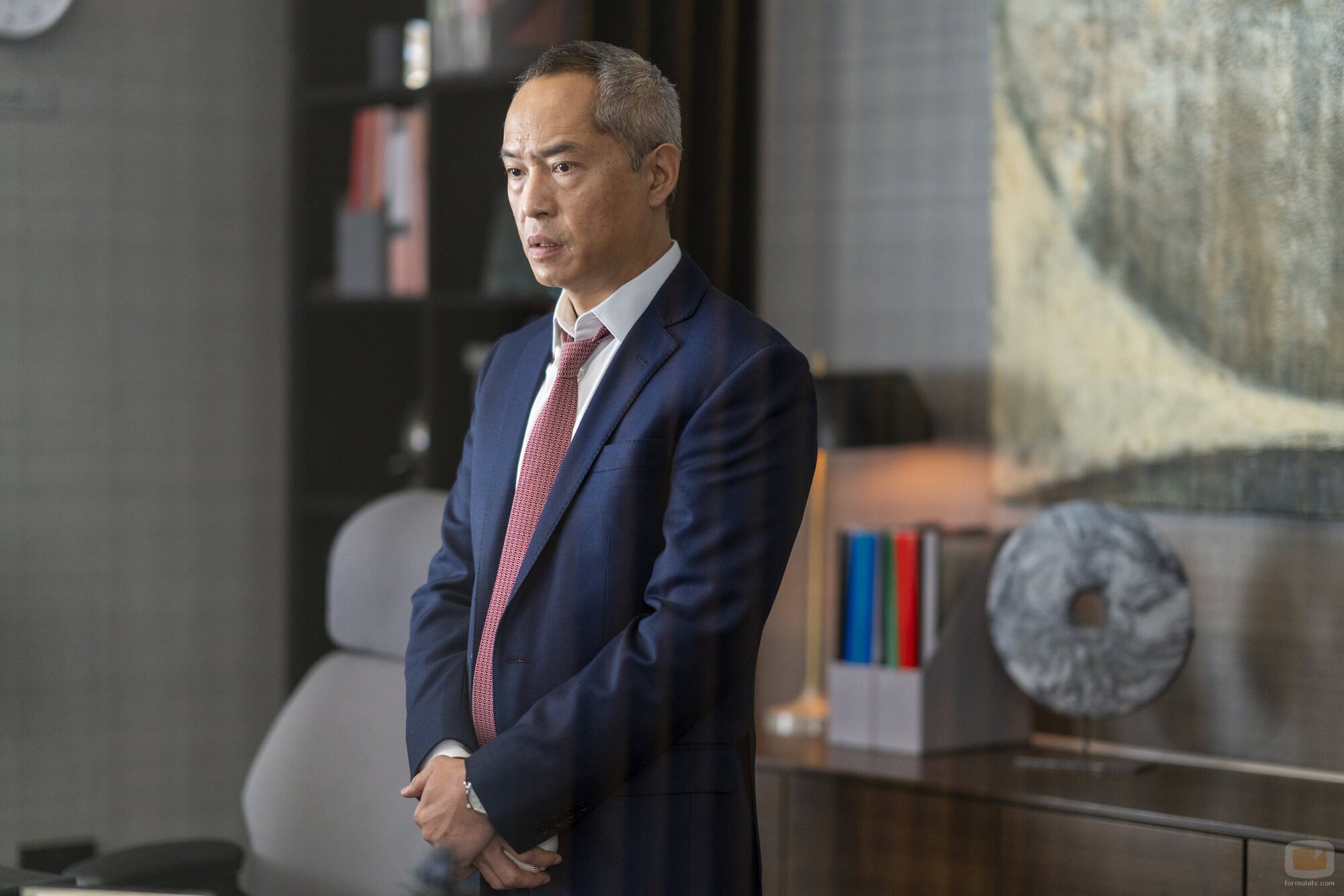 Ken Leung en 2x08 titulado 'Jerusalén' de 'Industry'