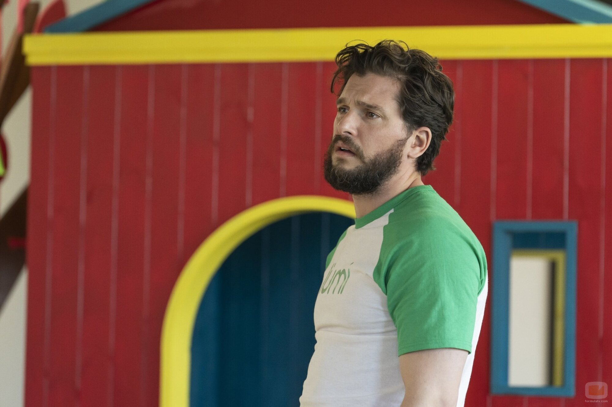 Kit Harington en 'Humo y Espejos' de 'Industry'