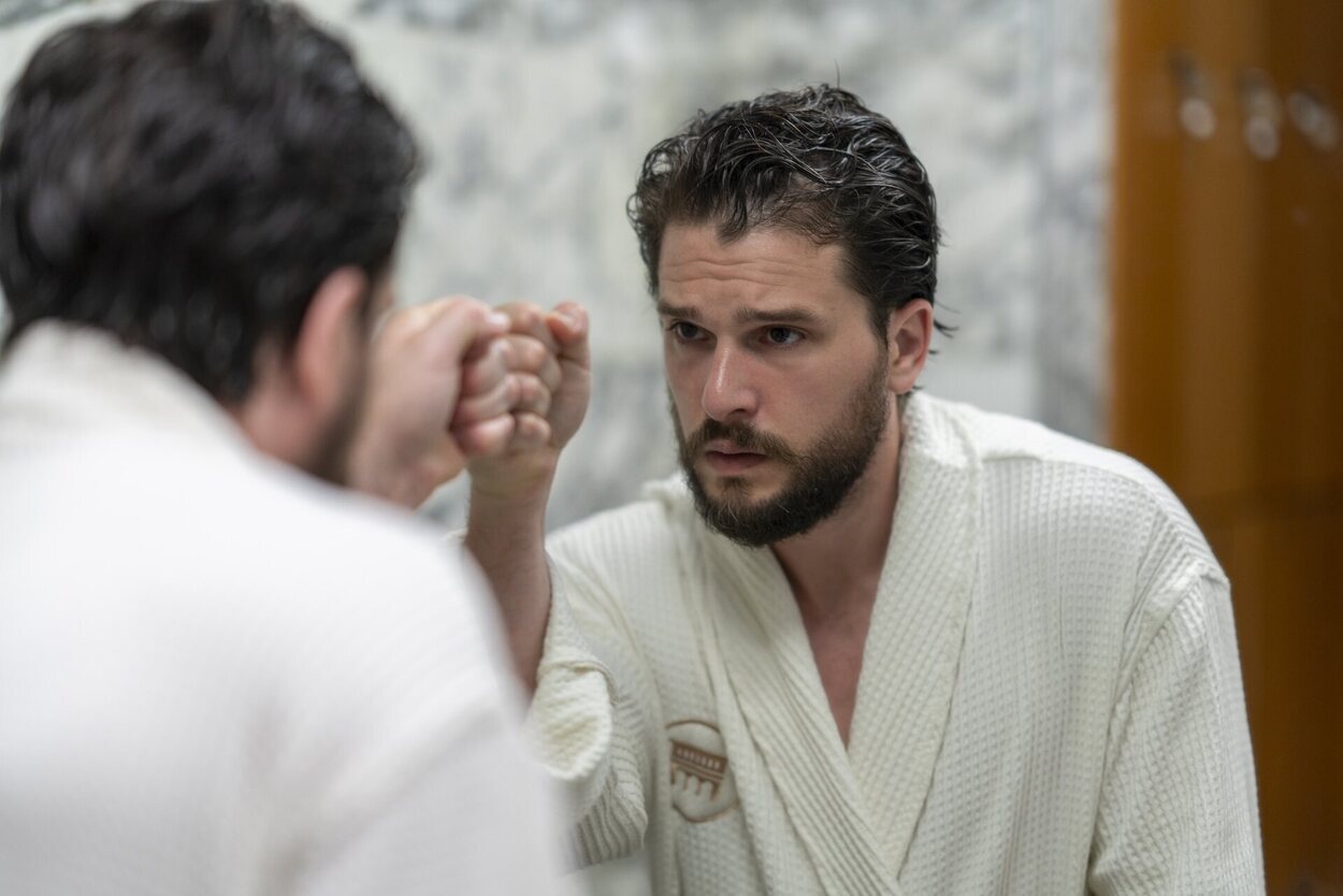 Kit Harington en 3x03 'Cambio Climático' de 'Industry'