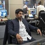 Sagar Radia en Capítulo 4 titulado 'Travesuras Blancas' de 'Industry'