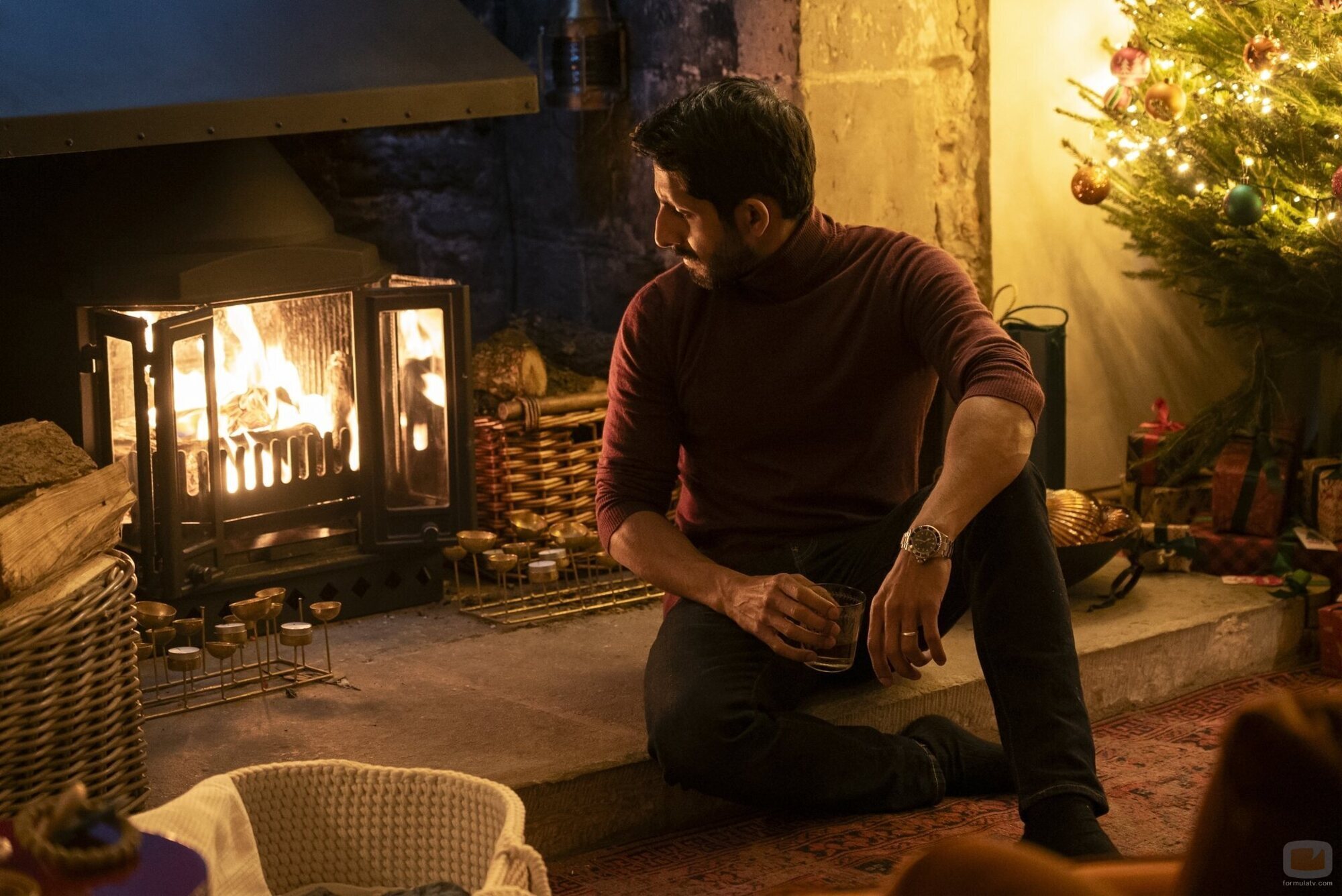 Escena de Sagar Radia en Capítulo 4 titulado 'Travesuras Blancas' de 'Industry'