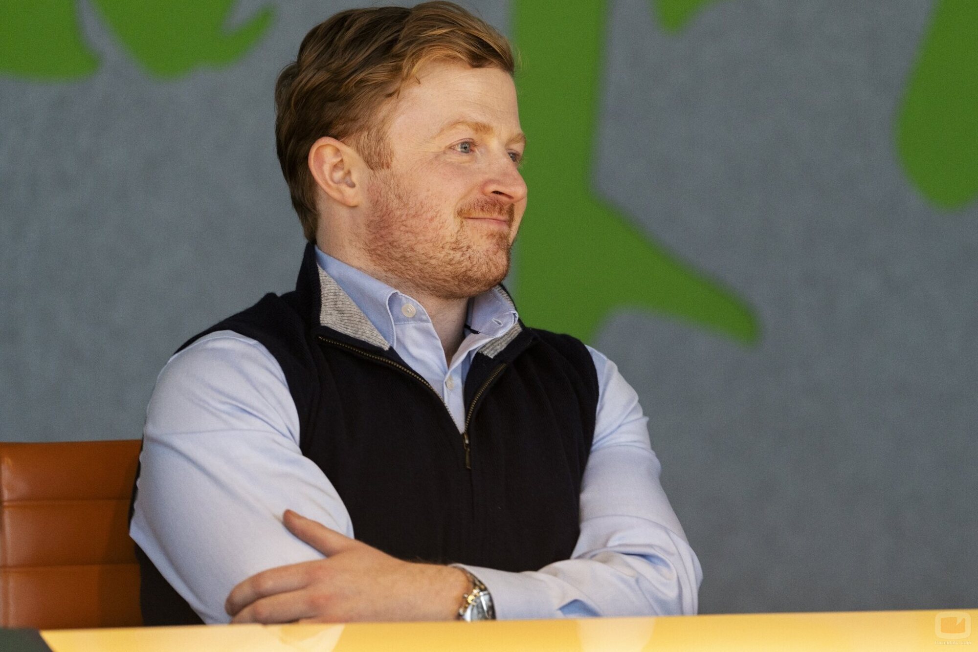 Conor MacNeill en 3x06 'Nikki Beach, o: Muchas Maneras de Perder' de 'Industry'