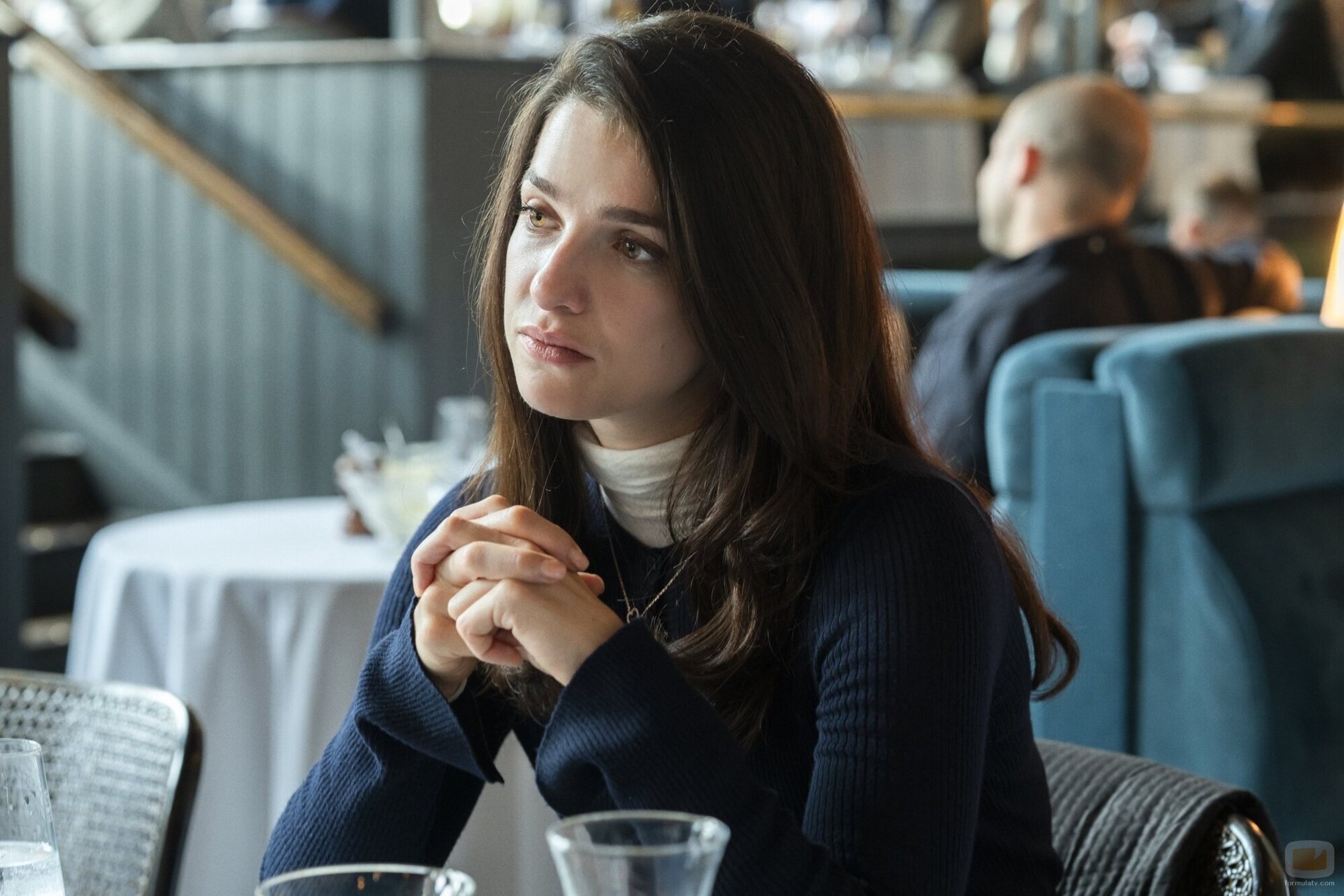 Marisa Abela en 3x06 titulado 'Nikki Beach, o: Muchas Maneras de Perder' de 'Industry'
