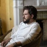 Kit Harington en 3x08 titulado 'Abundancia Infinita' de 'Industry'