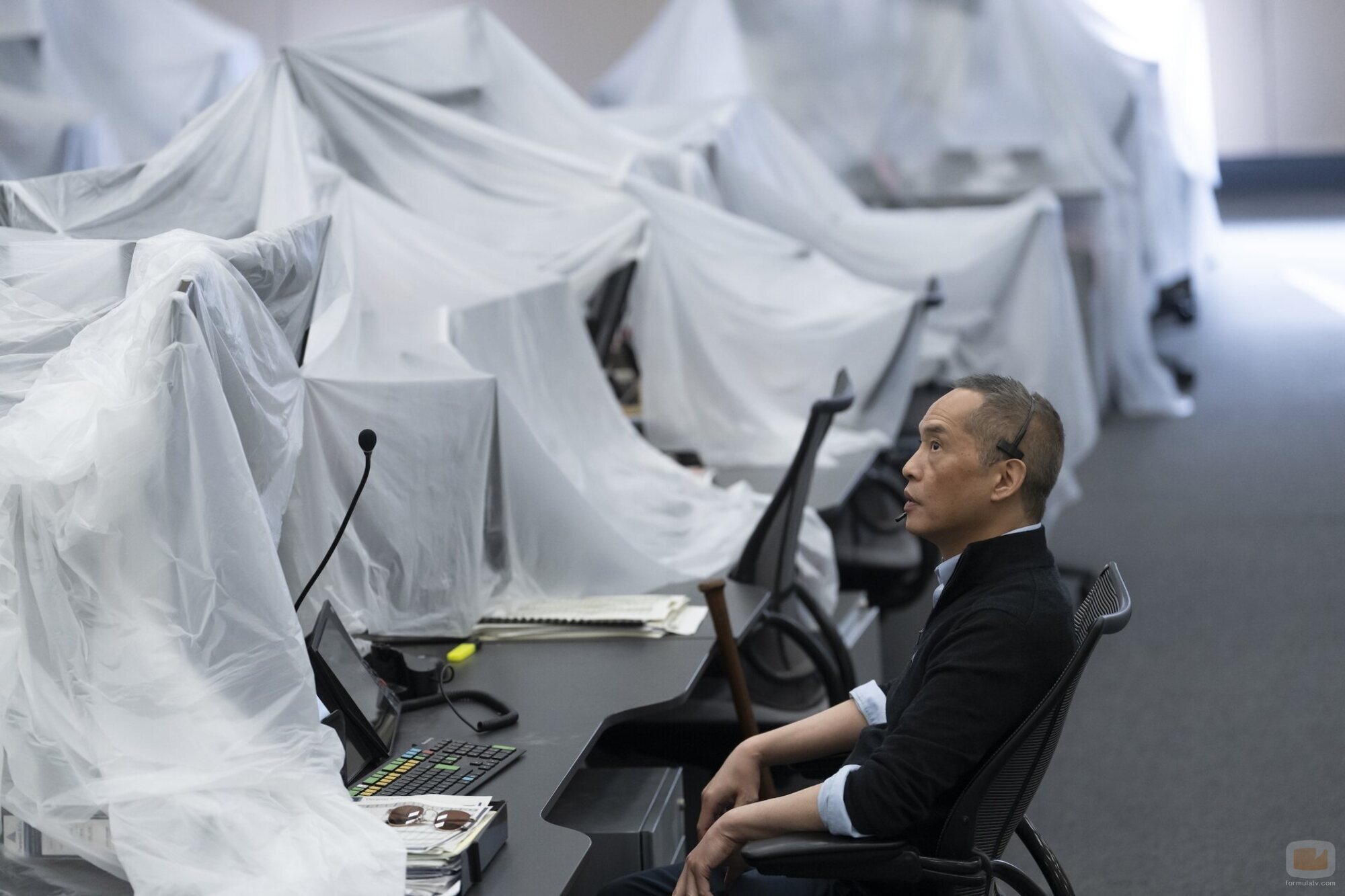 Imagen de Ken Leung en 3x08 'Abundancia Infinita' de 'Industry'