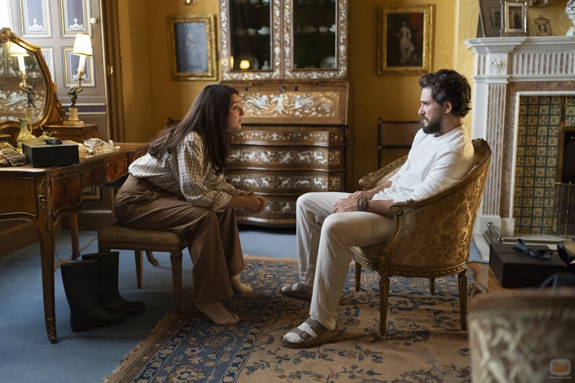 Kit Harington y Marisa Abela en 3x08 titulado 'Abundancia Infinita' de 'Industry'