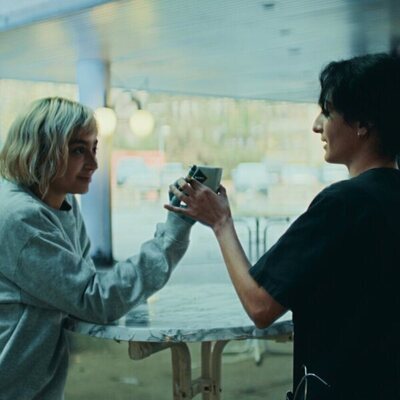 Samirah Breuer y Safak Sengül en el 1x05 de 'Krank: Berlin'