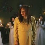 Lola Dueñas en 'Una mujer vestida de sol' de 'La Mesías'