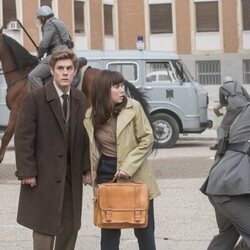 Patrick Criado y Laia Manzanares en la temporada 1 y el capítulo 01 de 'La canción'