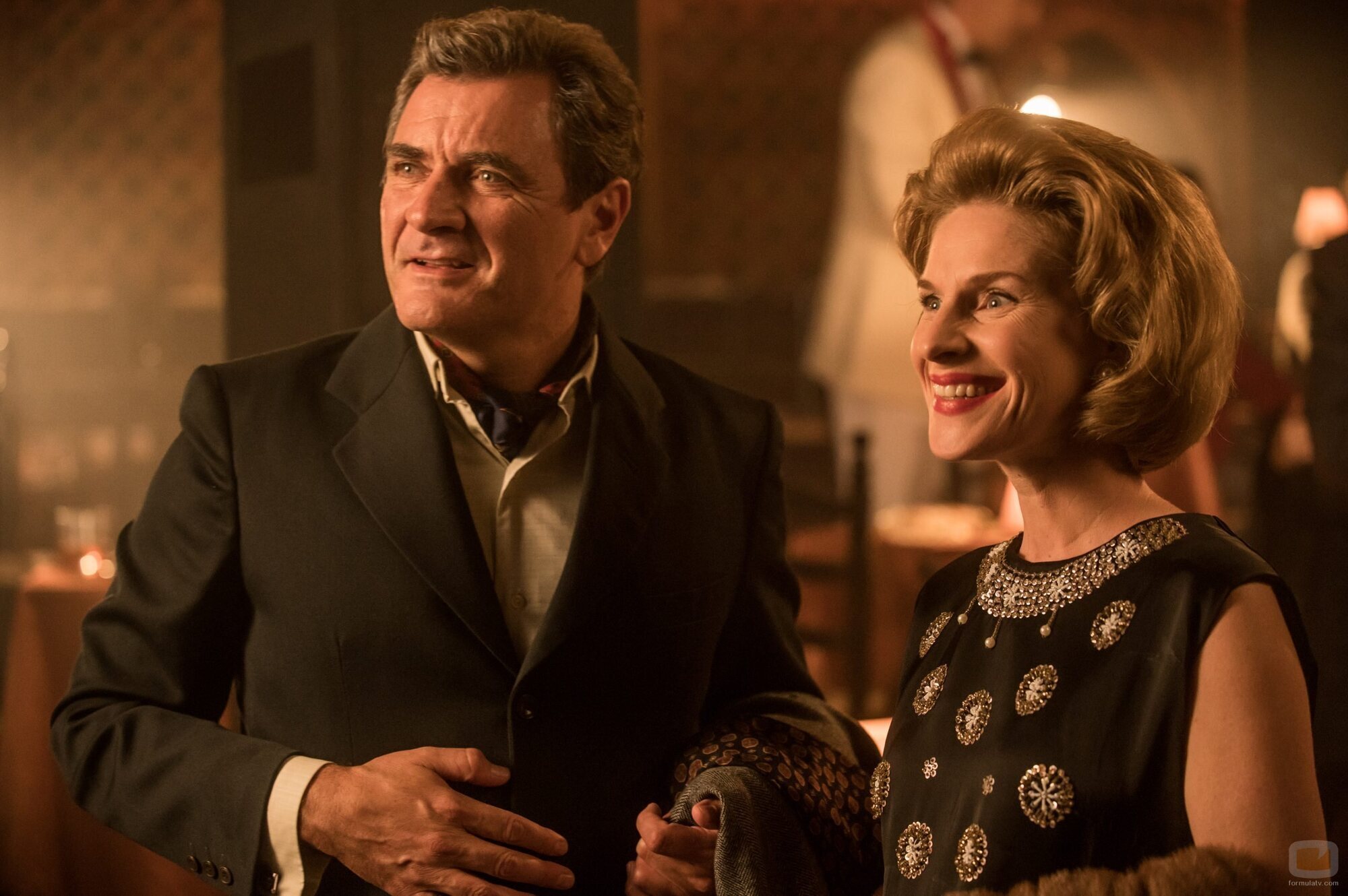 Àlex Brendemühl en 1x01 titulado 'La tele' de 'La canción'