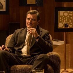 Àlex Brendemühl en la temporada 1 y el capítulo 01 de 'La canción'