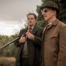 Xose Antonio Touriñán y Luis G. Gámez en Capítulo 1 titulado 'La tele' de 'La canción'