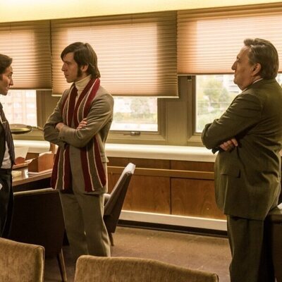 1x02 'La tanqueta' de 'La canción'
