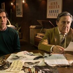 Mariano Peña y Marcel Borràs en 1x02 'La tanqueta' de 'La canción'