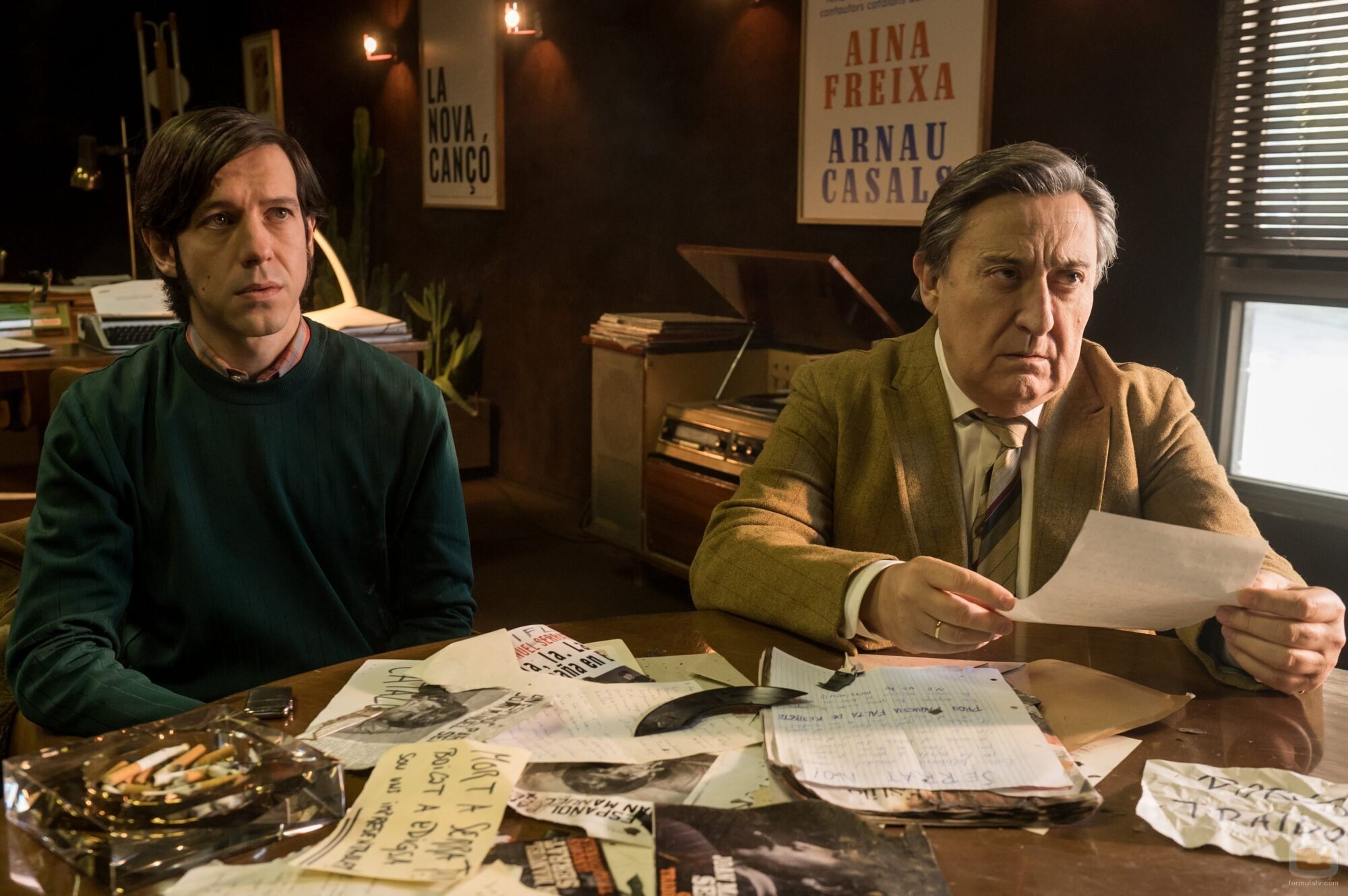 Mariano Peña y Marcel Borràs en 1x02 'La tanqueta' de 'La canción'